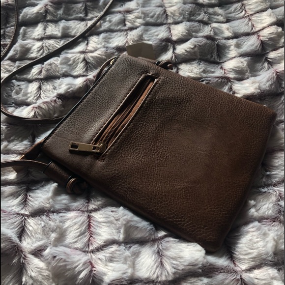 🌷SOLD🌷Vegan Leather Cross Body - Picture 2 of 2